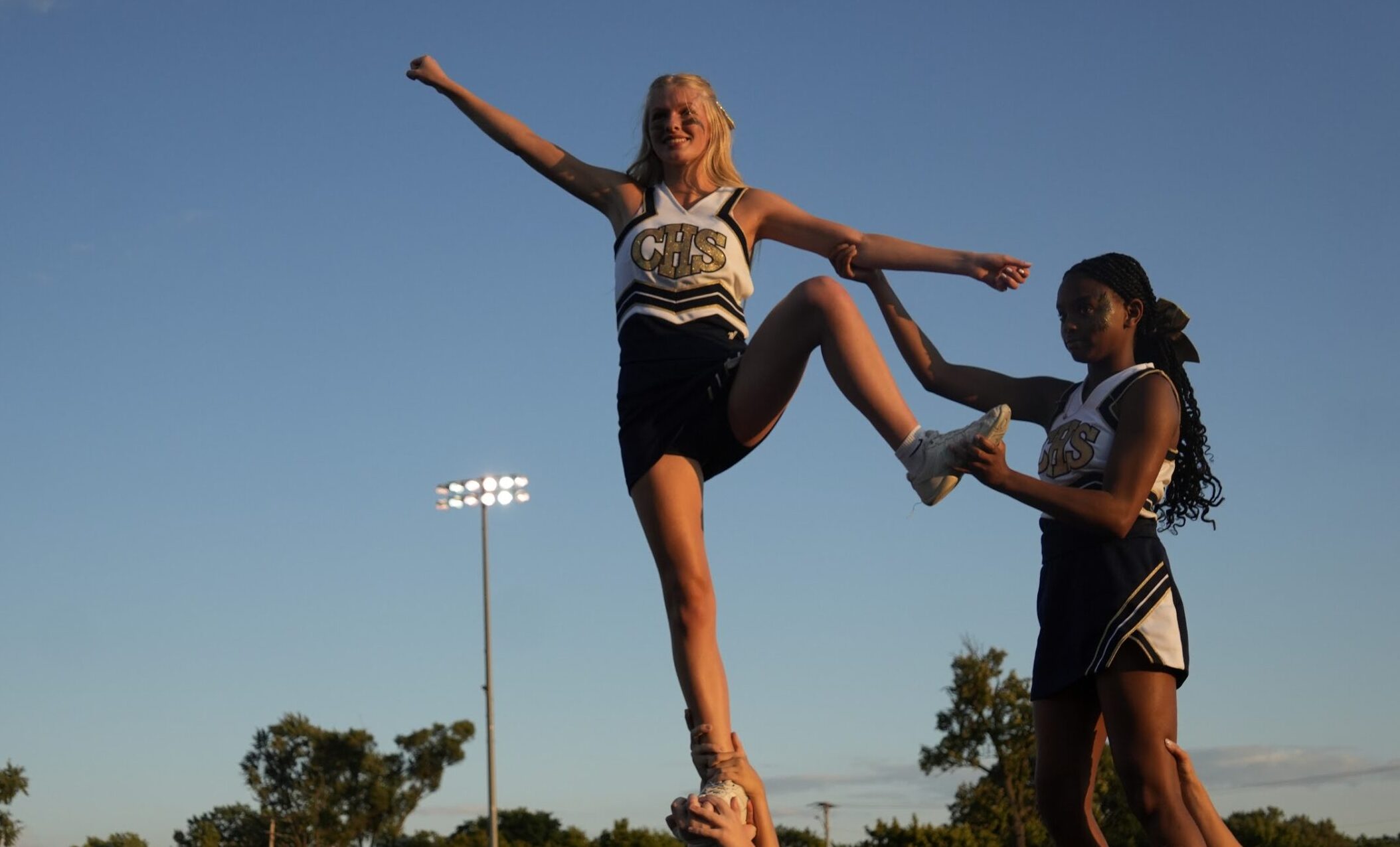 Clawson cheer vs. Pershing