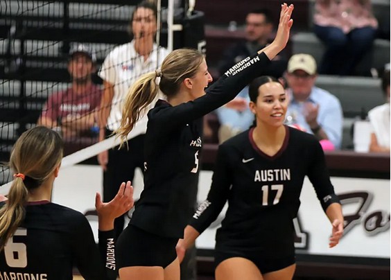 Austin High volleyball