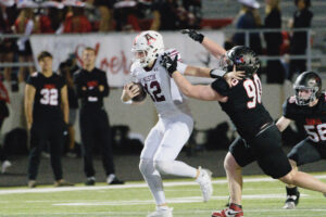 20251031_AustinHighFootballatBowie_AAA_4929