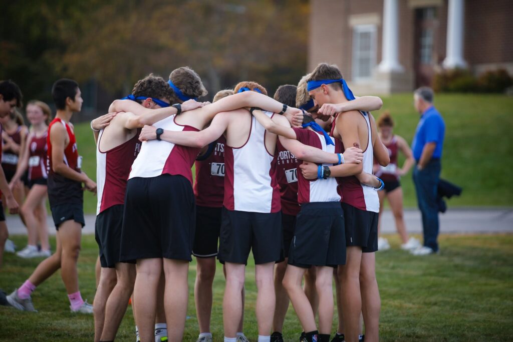 PCA_HS_Cross_Country_Huddle[1]