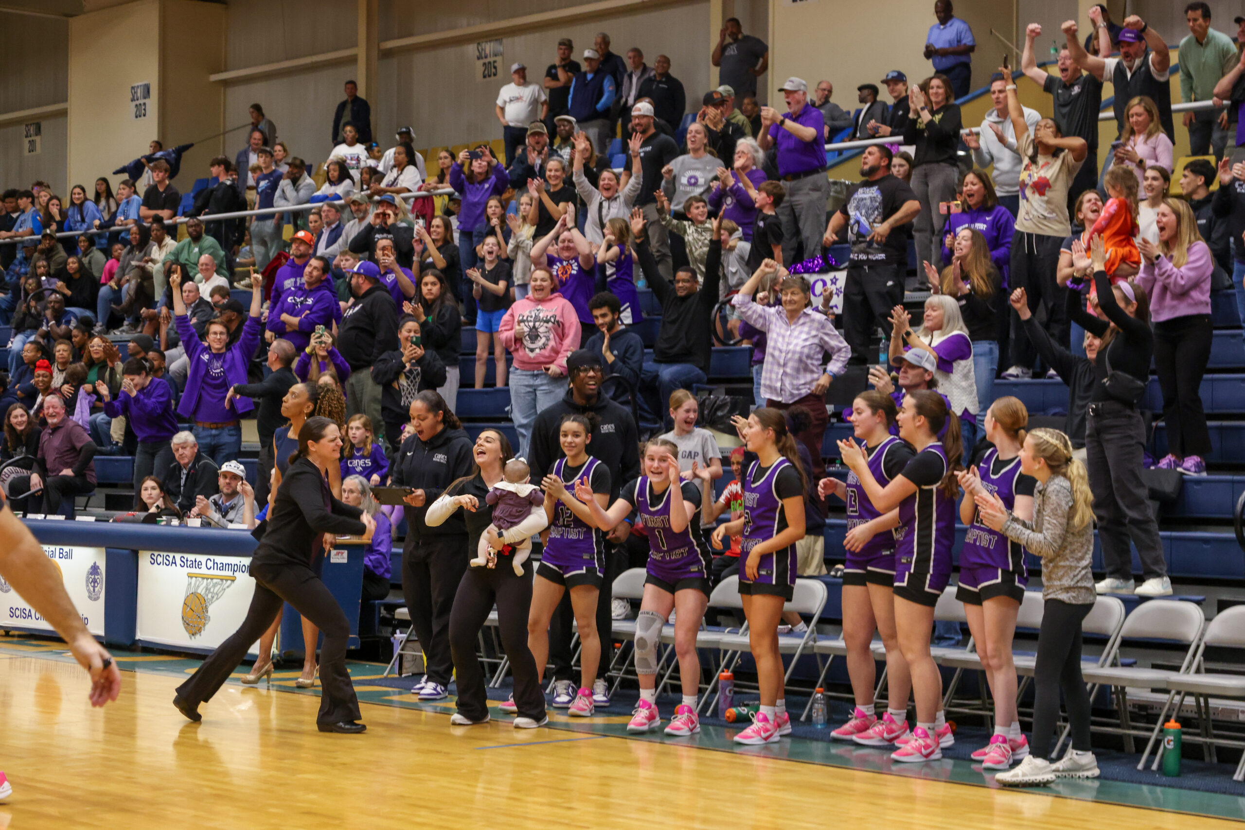 Crowd in the Gym