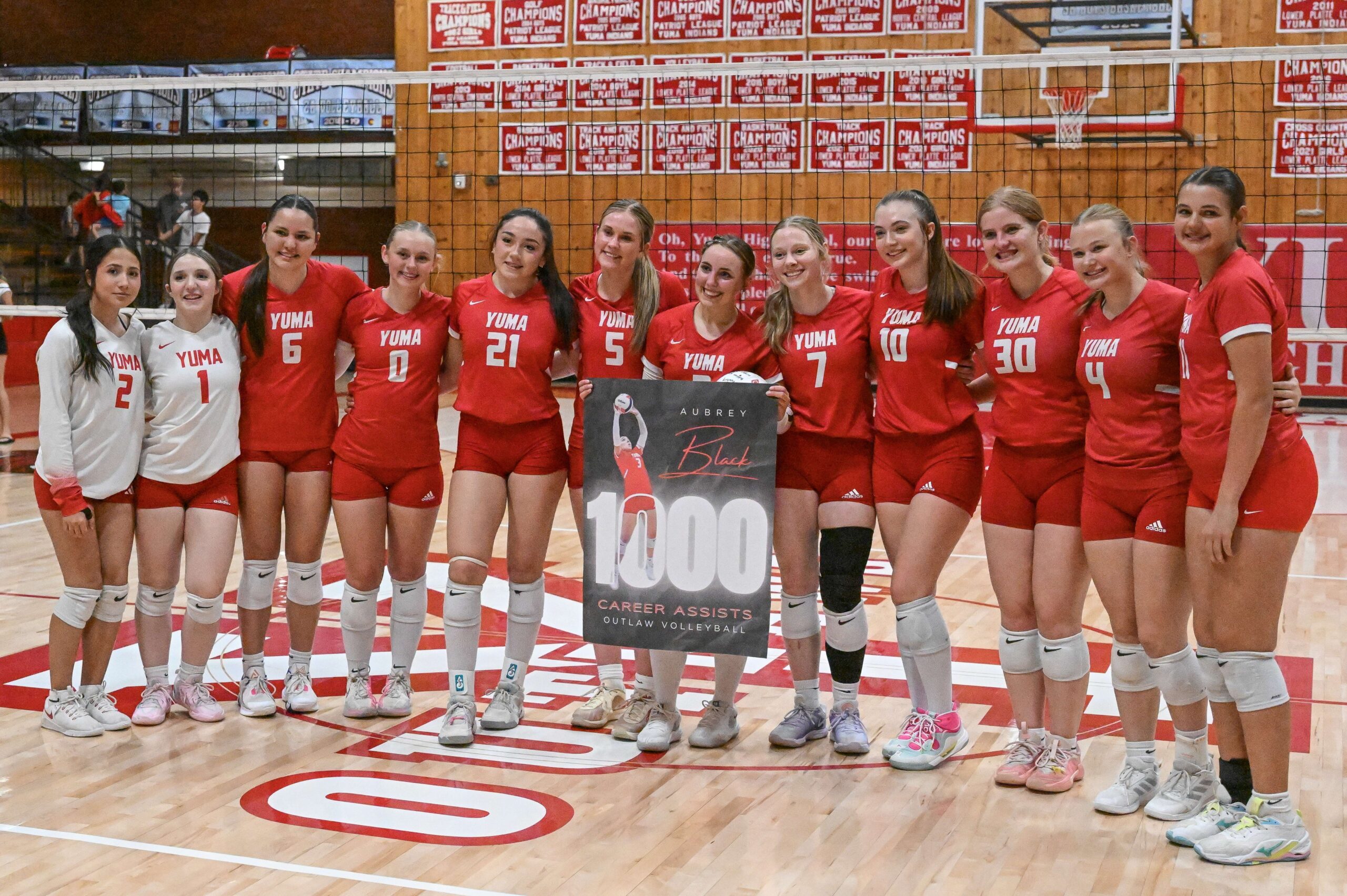 Aubrey Black 1000 assists team photo