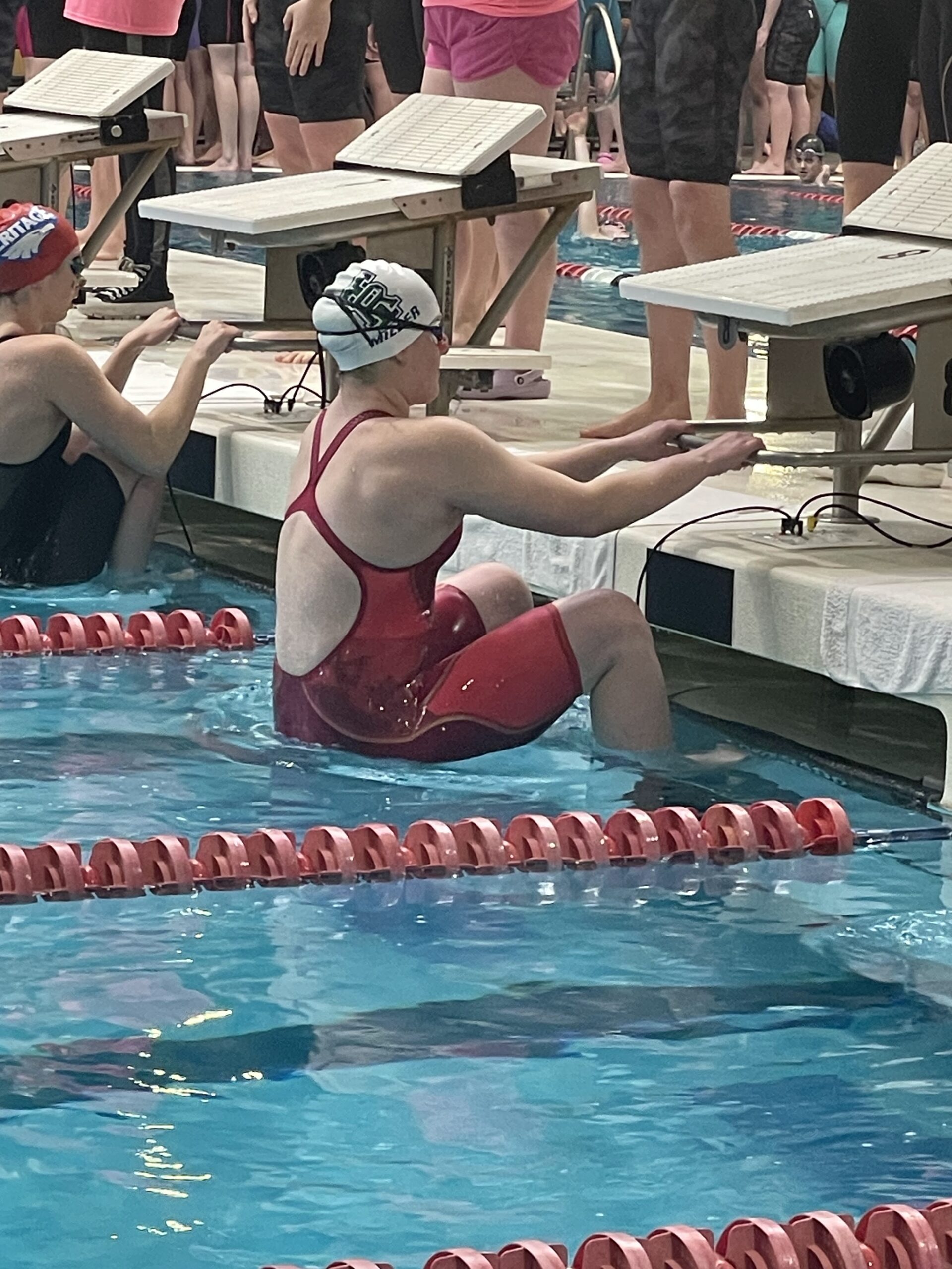 Lainey Miller backstroke start