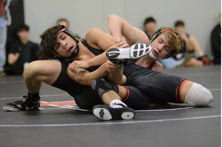 Pomona boys wrestling wins 11th straight 5AJeffco League championship.