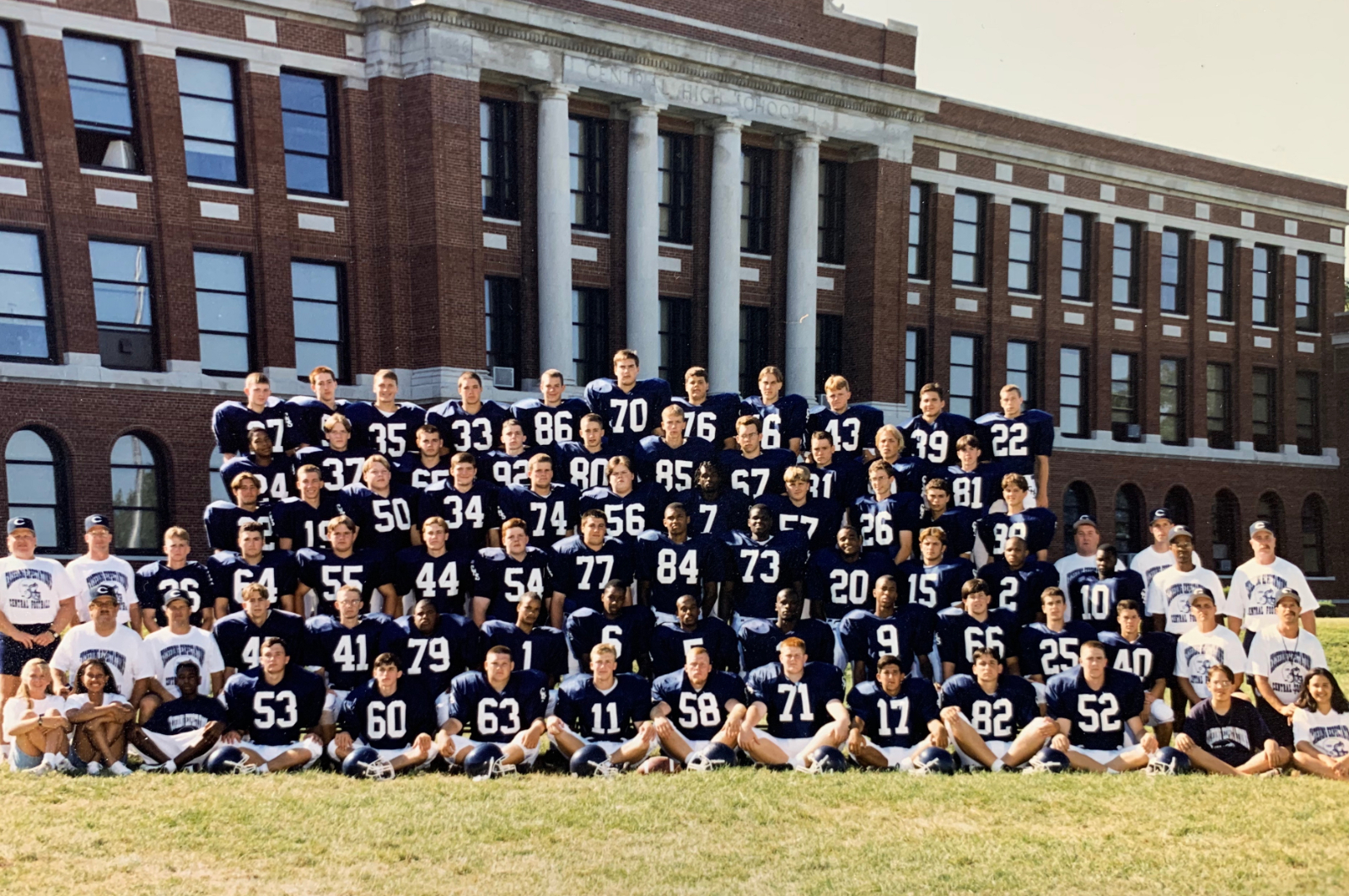 CLASS of 1995 – FOOTBALL TEAM