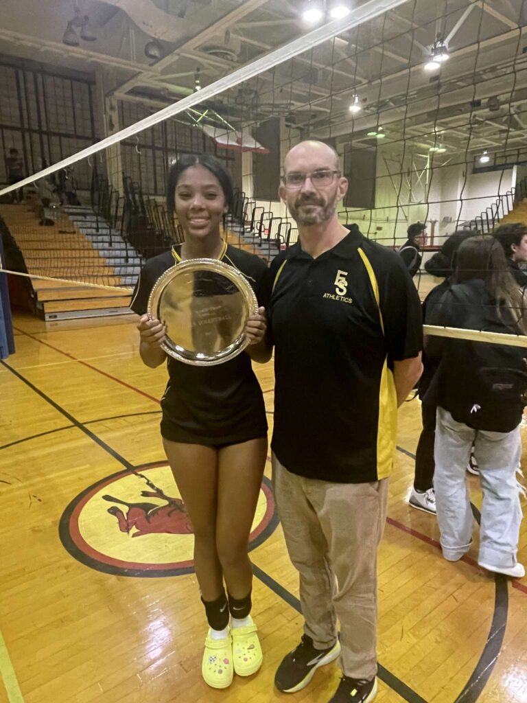 Paris Dais-Coaxum receives MVP award