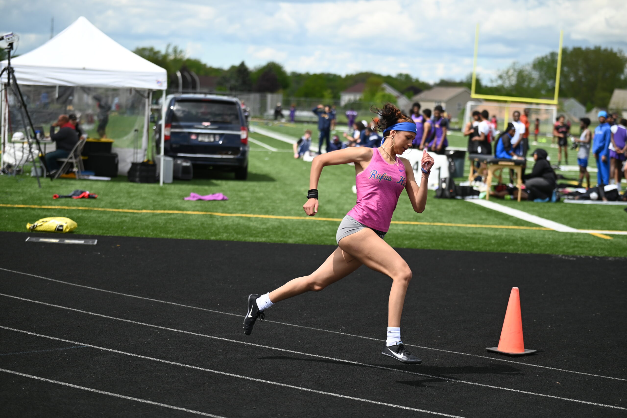 Izabel Romero runs track for Rufus King