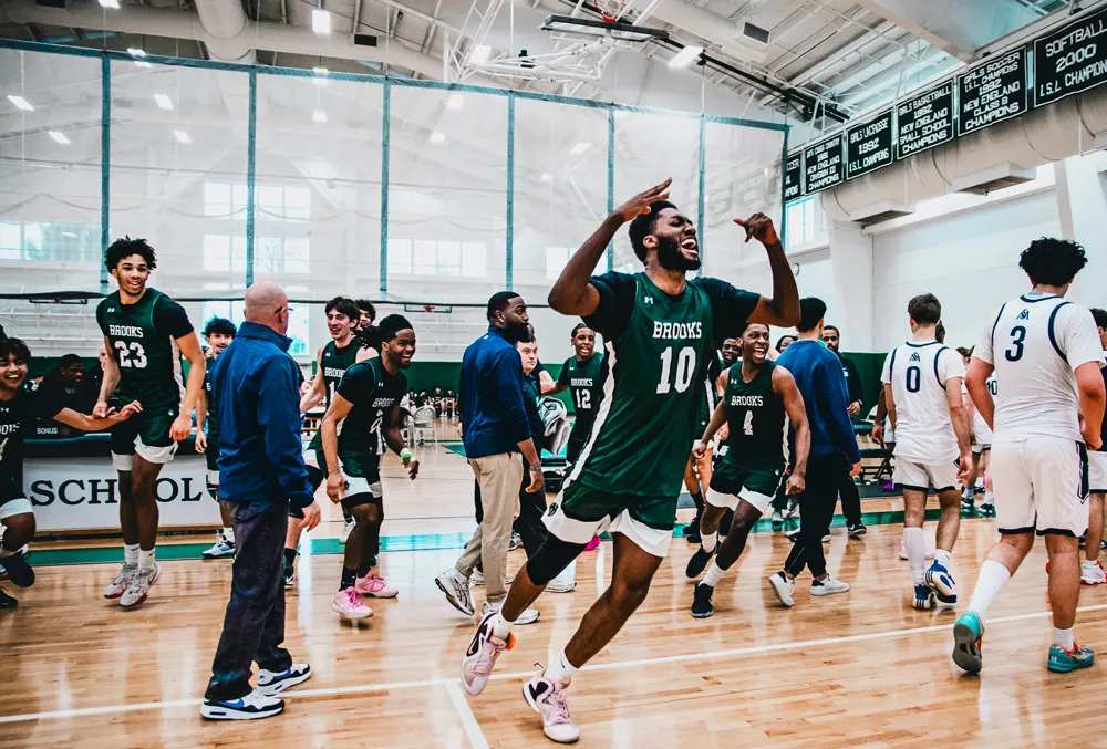 bball25-st-marks-win