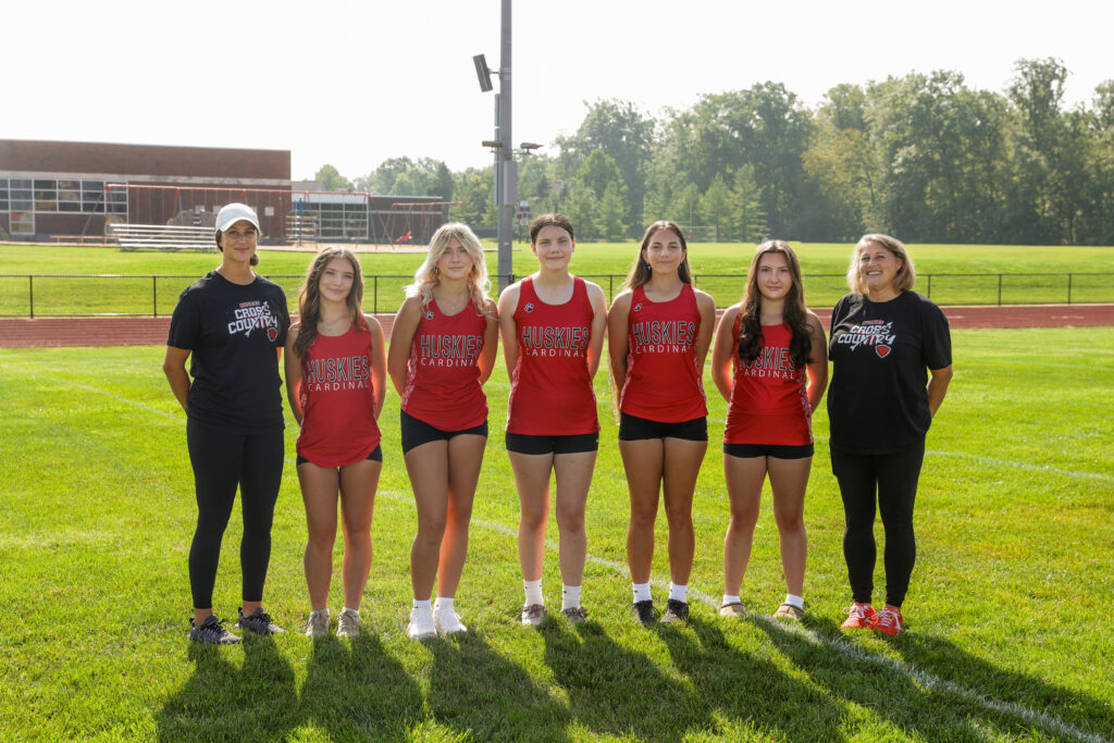 The girls' cross country team 2025.