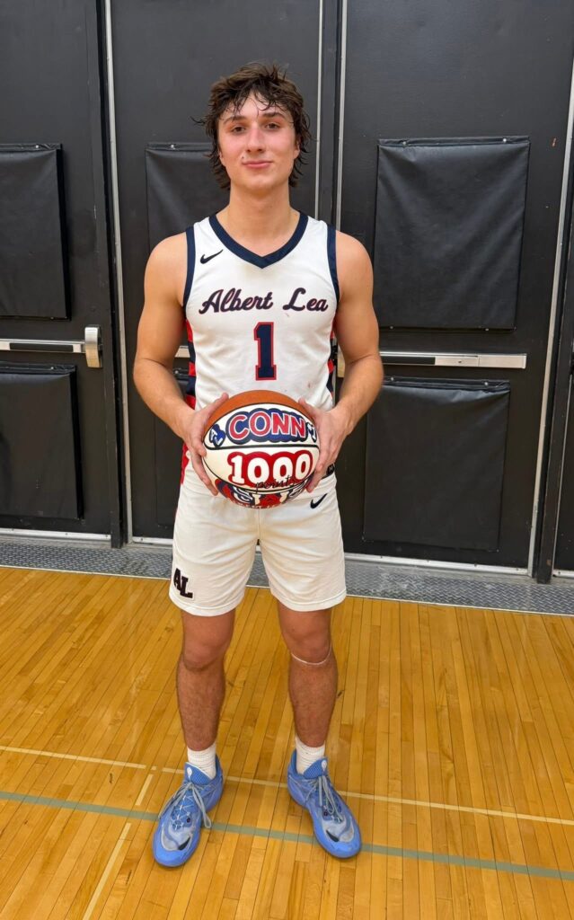 Carter Conn 1000 Career Points
