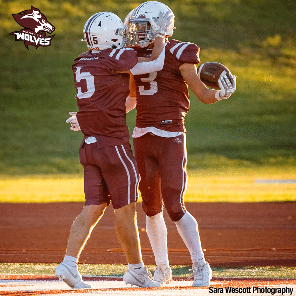 Watford City Football Players captured by Sara Wescott Photography