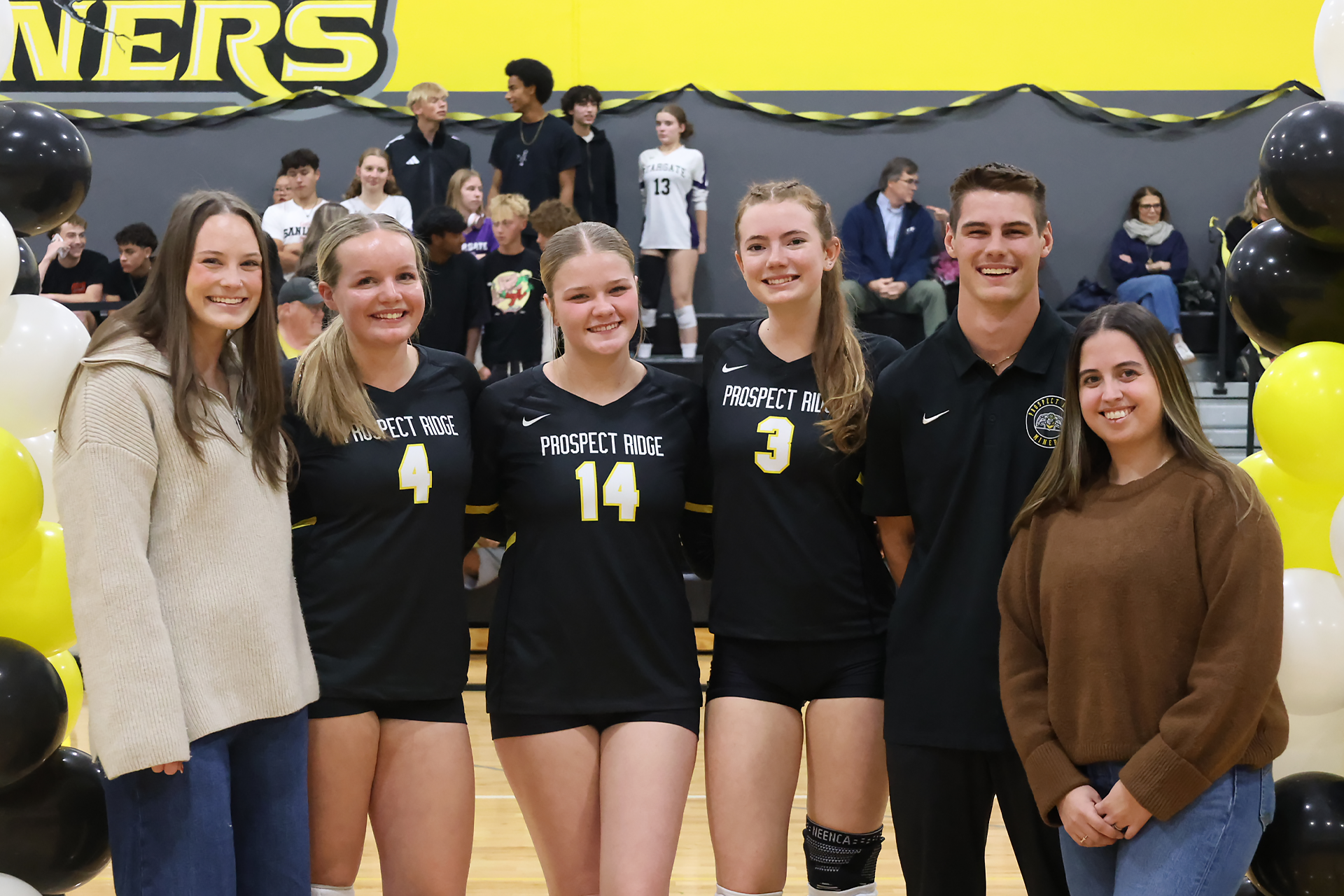 Volleyball Seniors