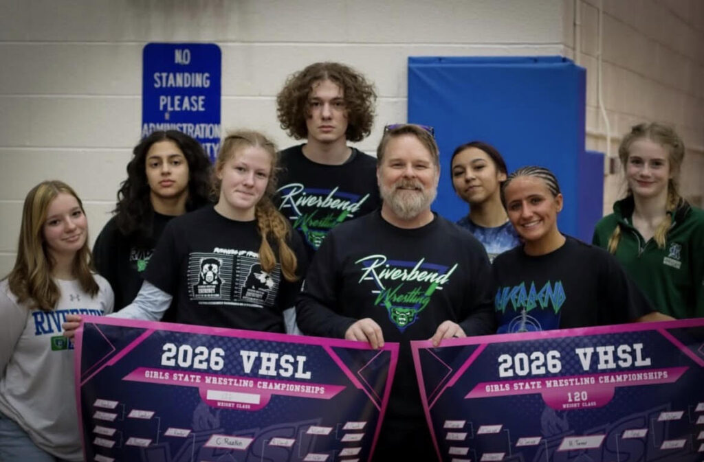 Girls Wrestling Picture