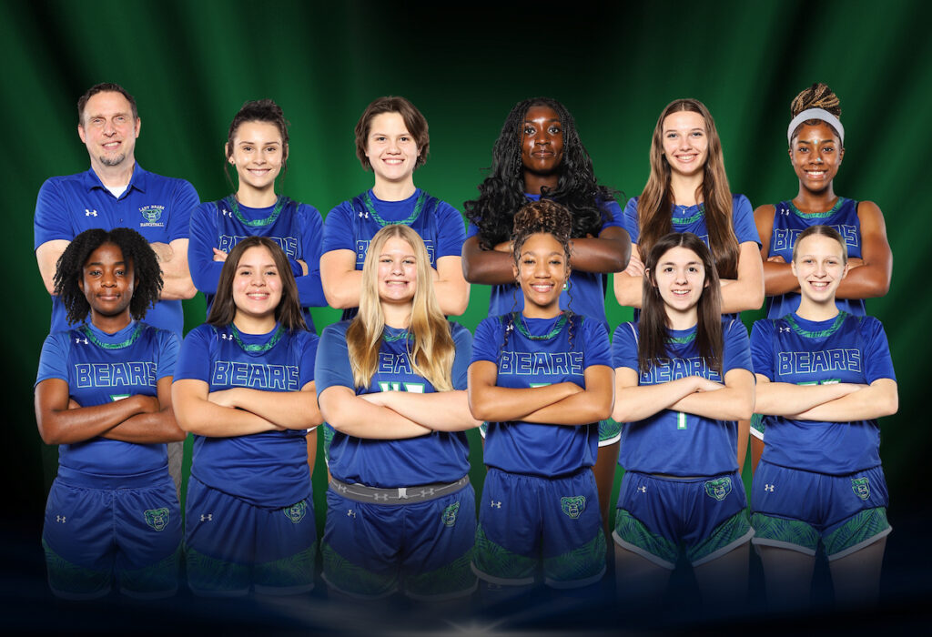 Varsity Girls Basketball Team Picture