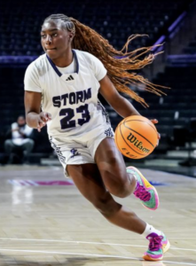Oshauna Holland