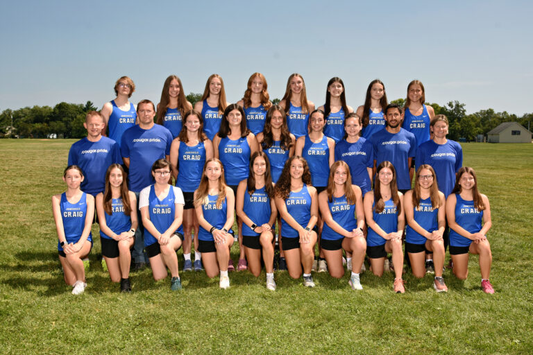 girls cross country team