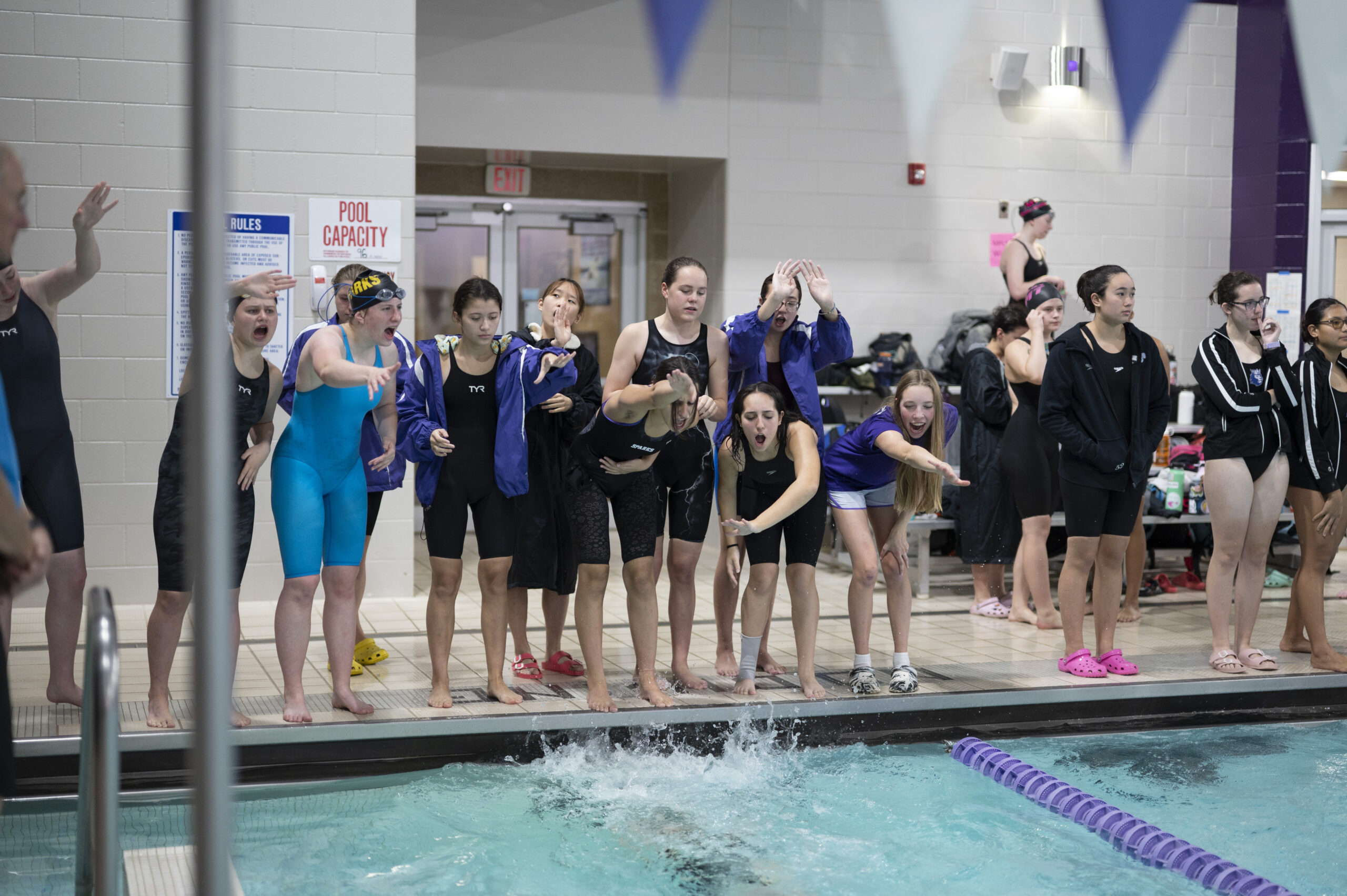 Girls Swimming & Diving | St. Paul Academy and Summit School