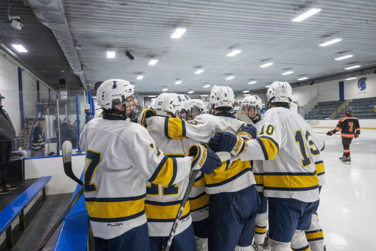 20250111_spa boy's hockey_0448-Enhanced-NR