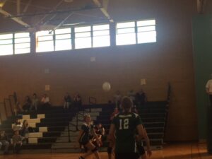 VOLLEYBALL FALLS TO MOUND FORT