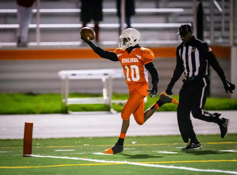 November 30, 2019: Photos from Coolidge vs. Maret - DCSAA Class A Championship at Calvin Coolidge High School in Washington, D.C.. Cory Royster / Cory F. Royster Photography