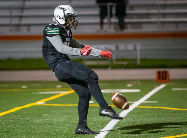 November 30, 2019: Photos from Coolidge vs. Maret - DCSAA Class A Championship at Calvin Coolidge High School in Washington, D.C.. Cory Royster / Cory F. Royster Photography